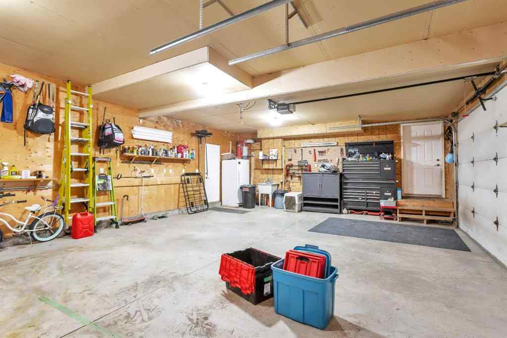 MLS® A2237966 - 139 Isherwood Close  in Ironstone Red Deer, Residential