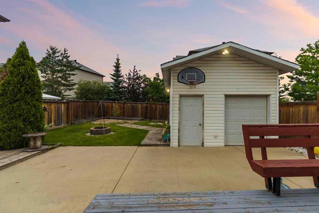 MLS® A2237985 - 107 Lazarde Place  in Timberlea Fort McMurray, Residential