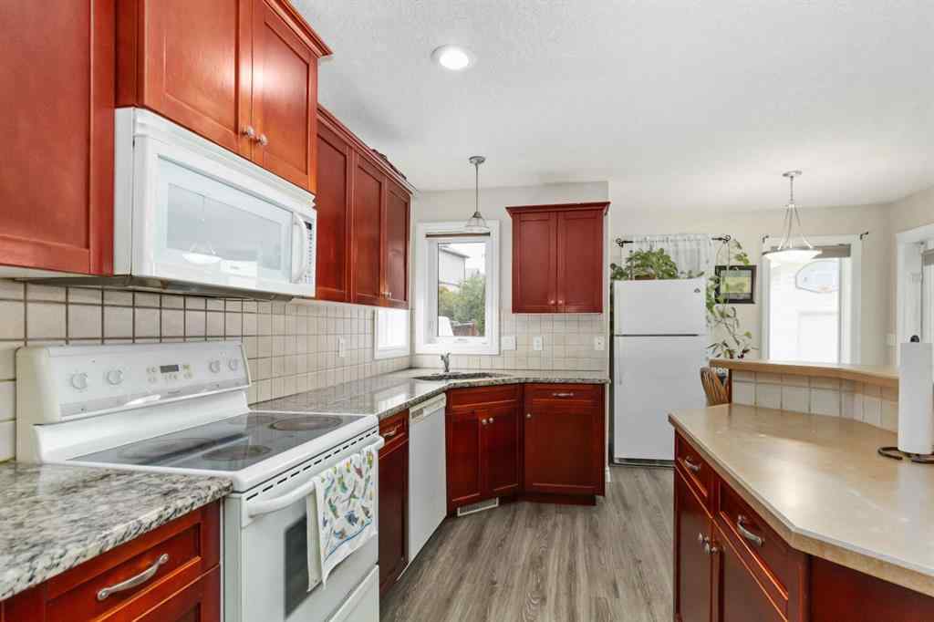 MLS® A2237985 - 107 Lazarde Place  in Timberlea Fort McMurray, Residential