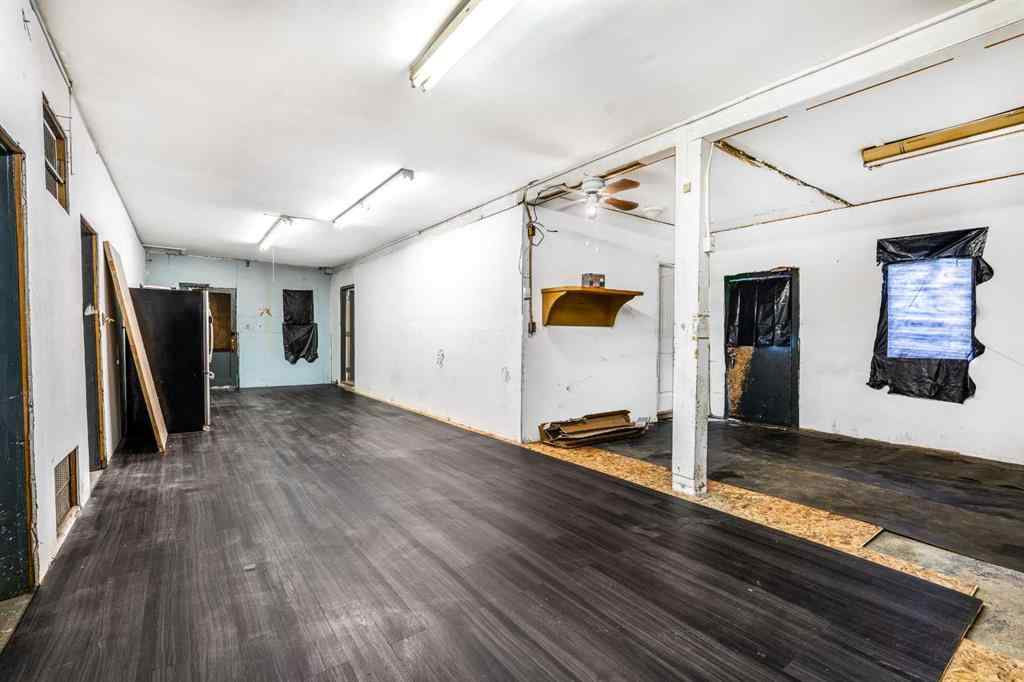 MLS® A2237989 - 5116 53 Avenue  in NONE Viking, Commercial