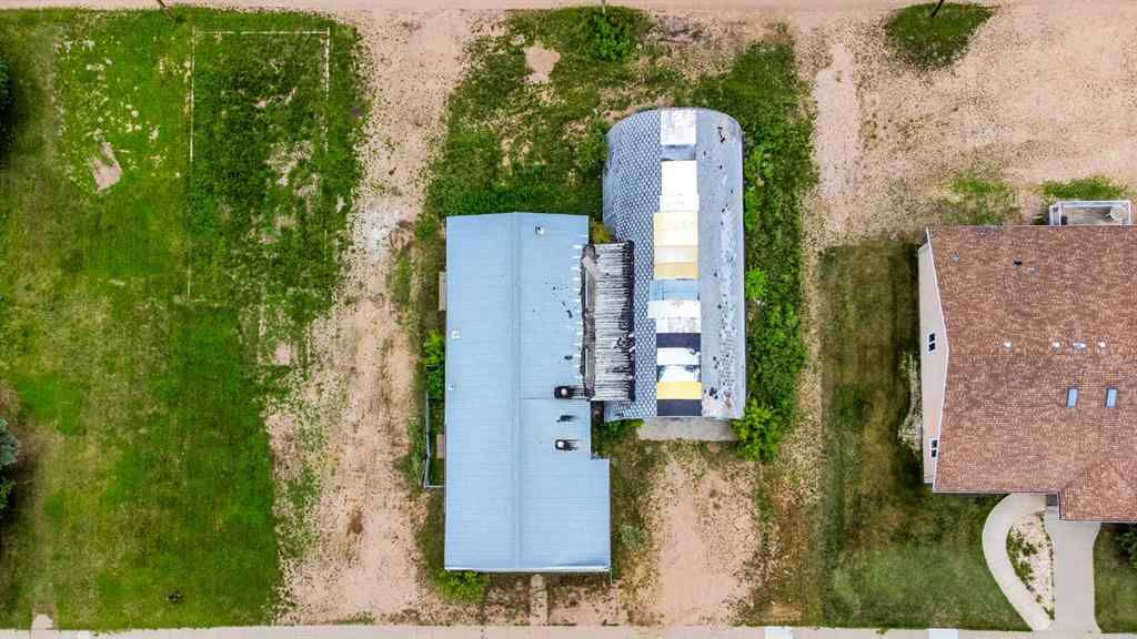 MLS® A2237989 - 5116 53 Avenue  in NONE Viking, Commercial