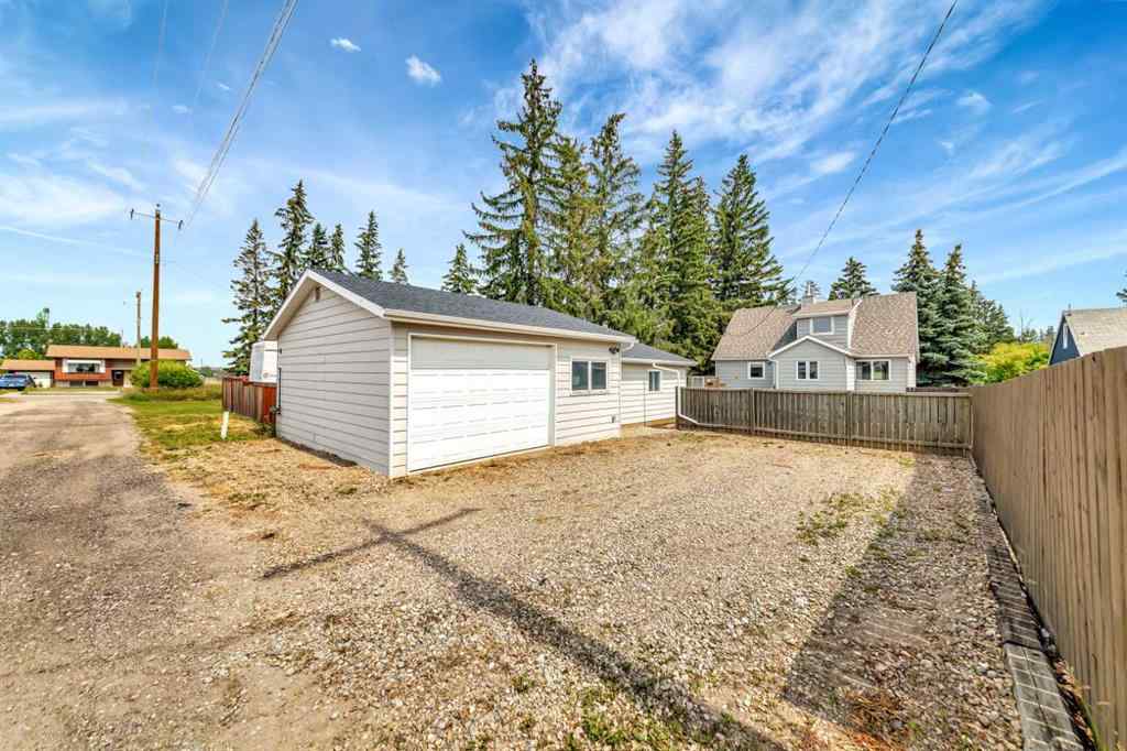 MLS® A2238005 - 213 2 Avenue N in Marwayne Marwayne, Residential