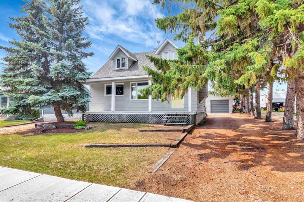 MLS® A2238005 - 213 2 Avenue N in Marwayne Marwayne, Residential