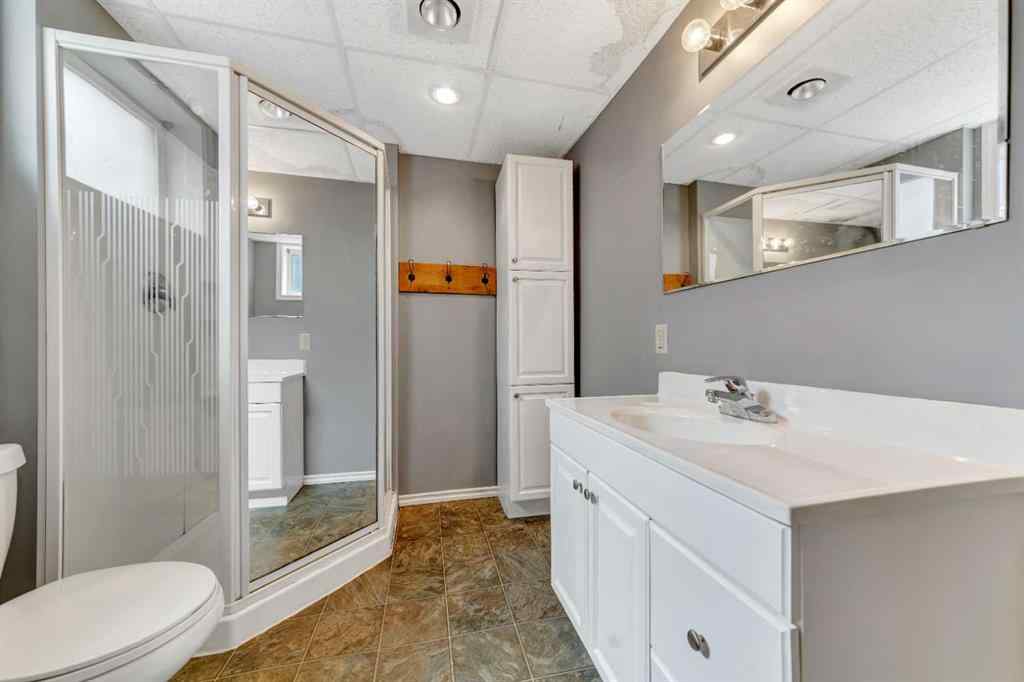 MLS® A2238005 - 213 2 Avenue N in Marwayne Marwayne, Residential