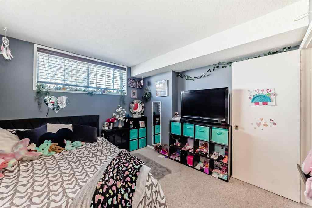 MLS® A2238007 - 5023 Whitehorn Drive NE in Whitehorn Calgary, Residential