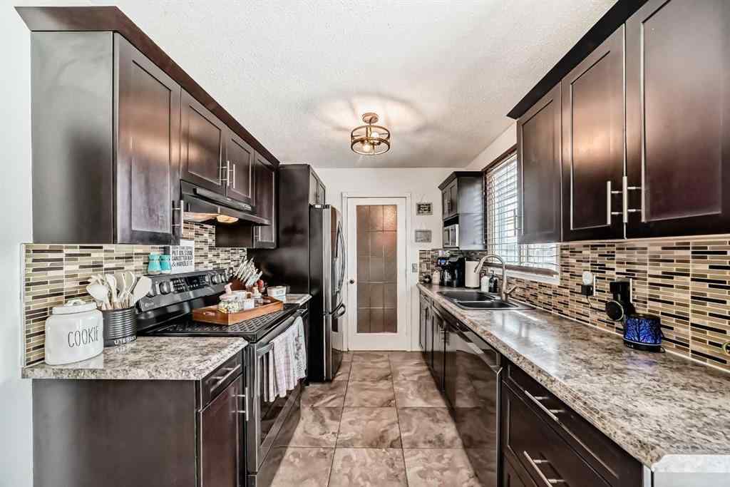 MLS® A2238007 - 5023 Whitehorn Drive NE in Whitehorn Calgary, Residential