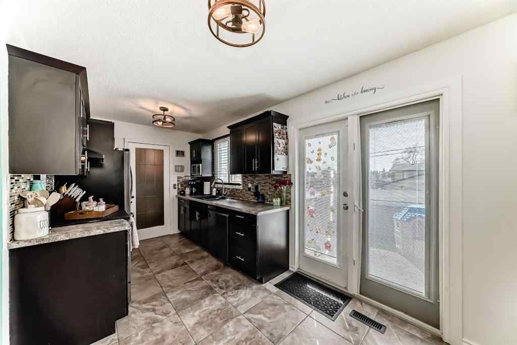 MLS® A2238007 - 5023 Whitehorn Drive NE in Whitehorn Calgary, Residential