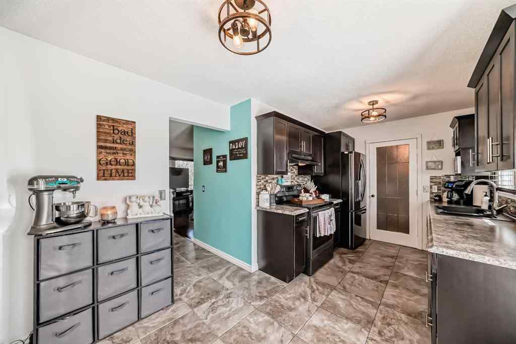 MLS® A2238007 - 5023 Whitehorn Drive NE in Whitehorn Calgary, Residential