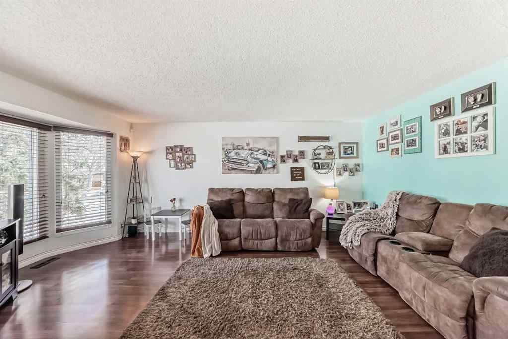 MLS® A2238007 - 5023 Whitehorn Drive NE in Whitehorn Calgary, Residential