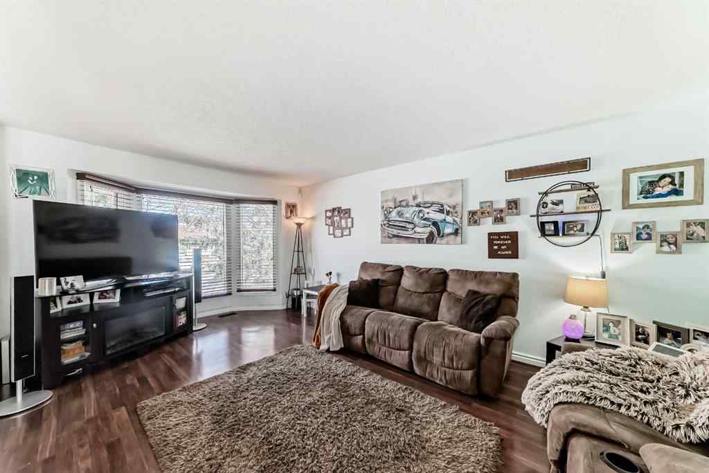 MLS® A2238007 - 5023 Whitehorn Drive NE in Whitehorn Calgary, Residential