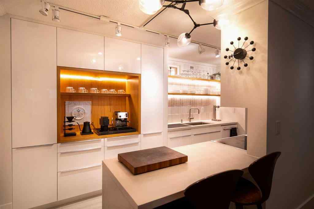 MLS® A2238019 - Unit #71D 231 Heritage Drive SE in Acadia Calgary, Residential