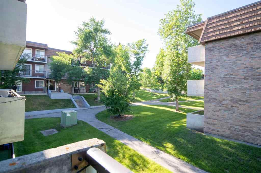MLS® A2238019 - Unit #71D 231 Heritage Drive SE in Acadia Calgary, Residential