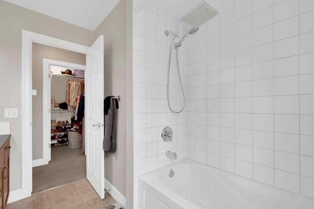 MLS® A2238021 - 2020 Windsong Drive SW in Windsong Airdrie, Residential