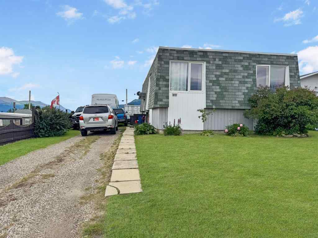 MLS® A2238035 - 9818 101 Street  in NONE Grande Cache, Residential