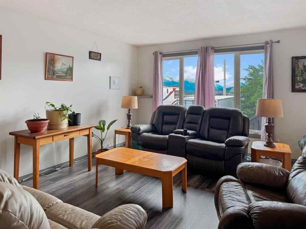 MLS® A2238035 - 9818 101 Street  in NONE Grande Cache, Residential
