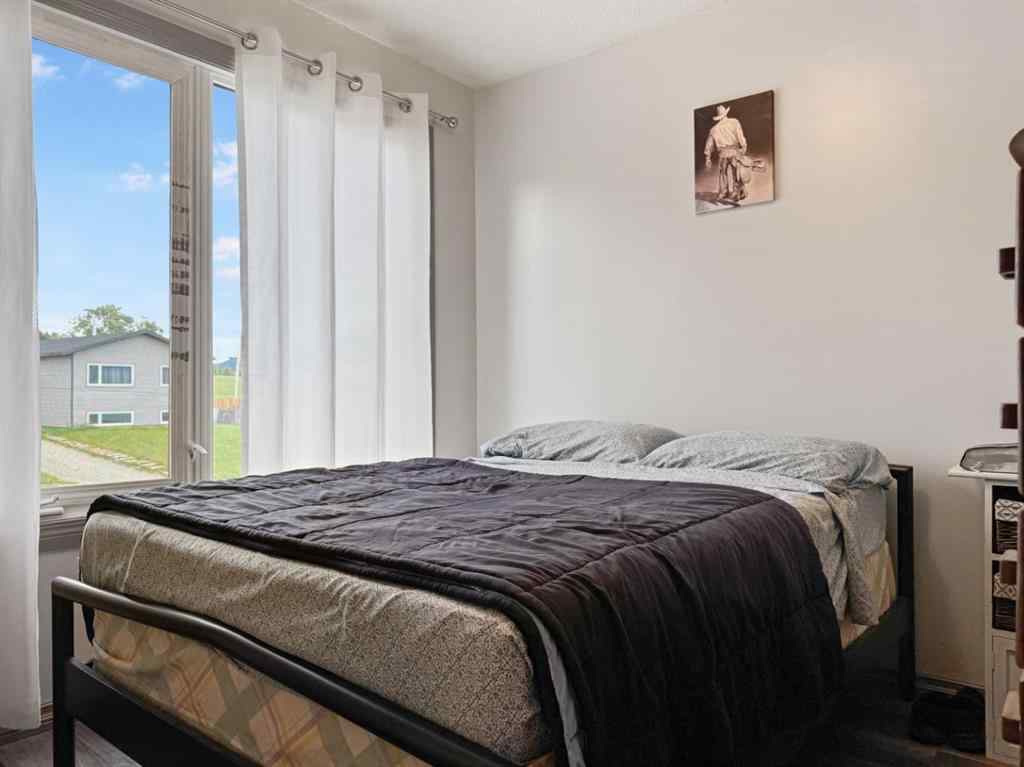 MLS® A2238035 - 9818 101 Street  in NONE Grande Cache, Residential