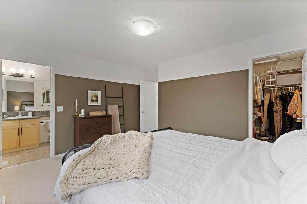 MLS® A2238045 - 206 Copperstone Grove SE in Copperfield Calgary, Residential