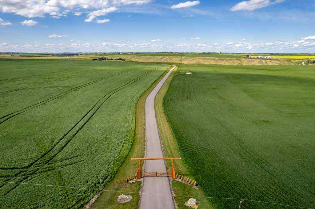 MLS® A2238047 - 290002 Township Road 292   in NONE Rural Rocky View County, Residential