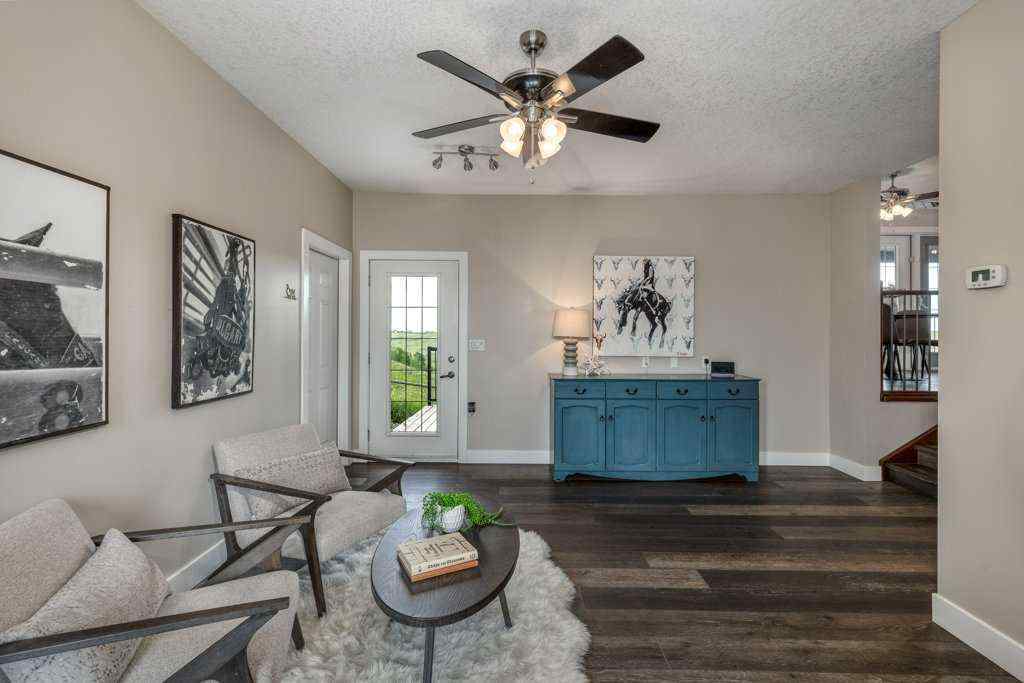MLS® A2238047 - 290002 Township Road 292   in NONE Rural Rocky View County, Residential