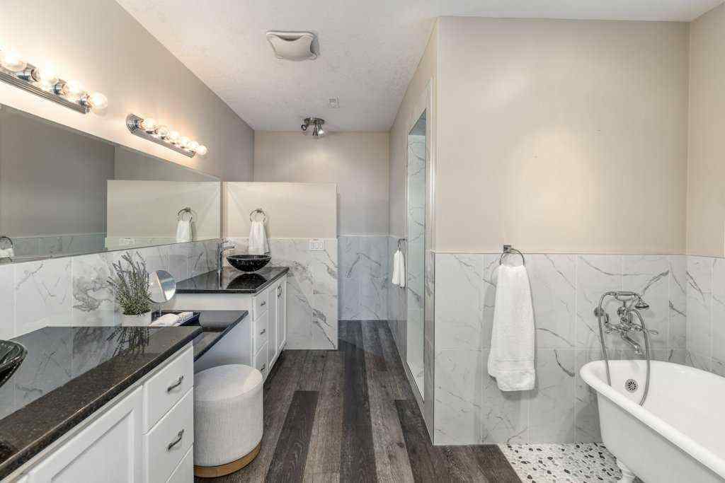 MLS® A2238047 - 290002 Township Road 292   in NONE Rural Rocky View County, Residential