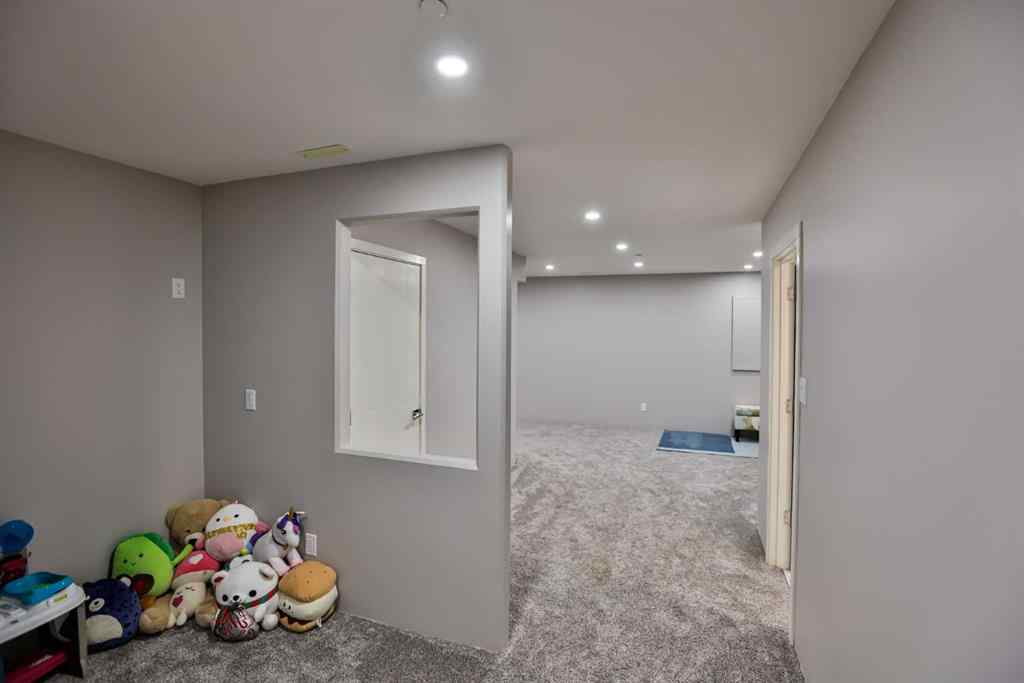 MLS® A2238066 - 371 Crocus Terrace W in Country Meadows Estates Lethbridge, Residential