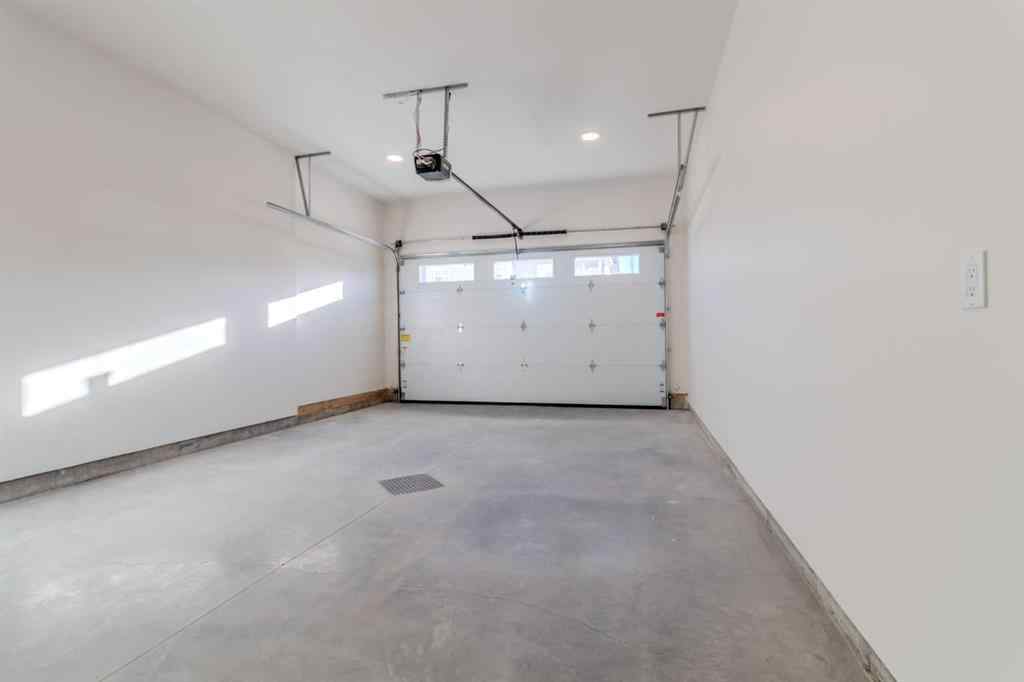 MLS&reg; # A2238079 - 4930 Beardsley Avenue  in Henner\'s Landing Lacombe, Residential Open Houses