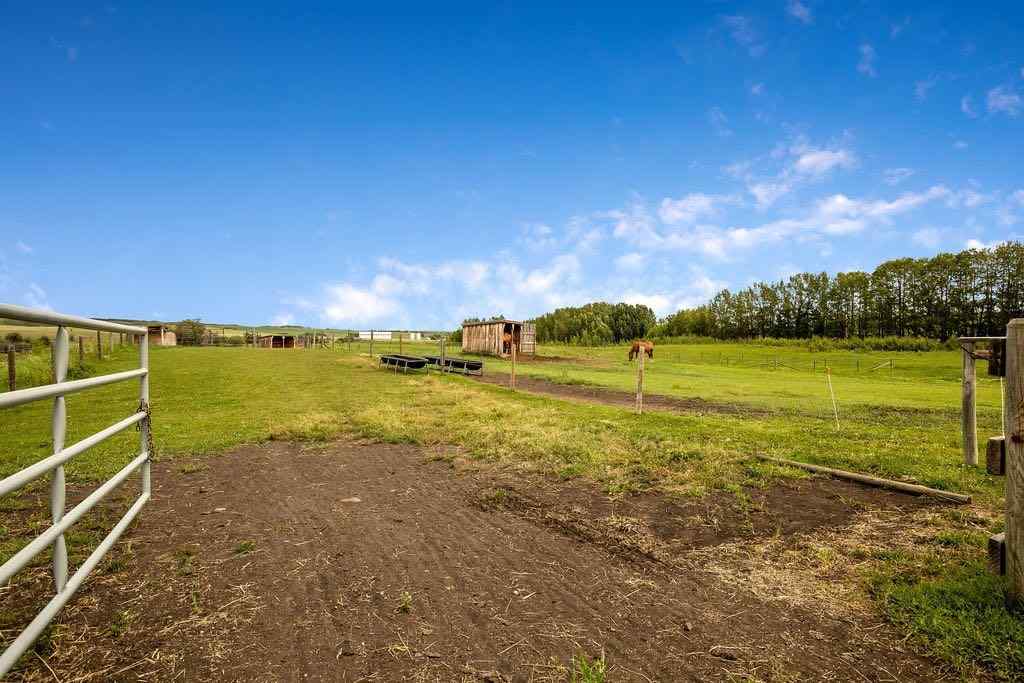 MLS® A2238097 - 30028 Range Road 41   in NONE Rural Mountain View County, Residential
