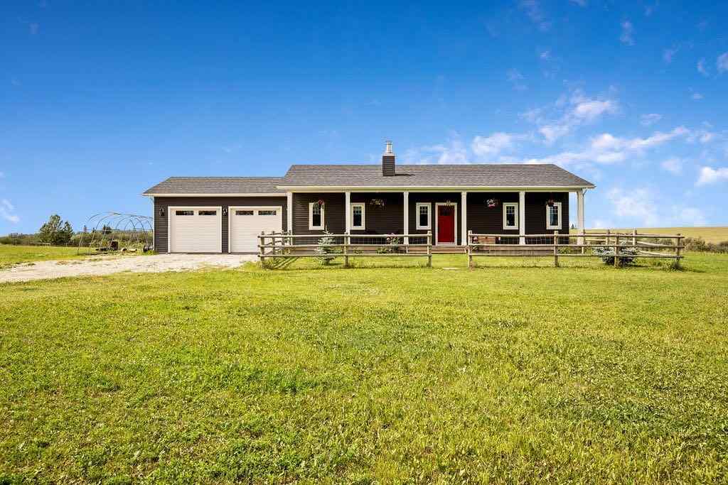 MLS® A2238097 - 30028 Range Road 41   in NONE Rural Mountain View County, Residential