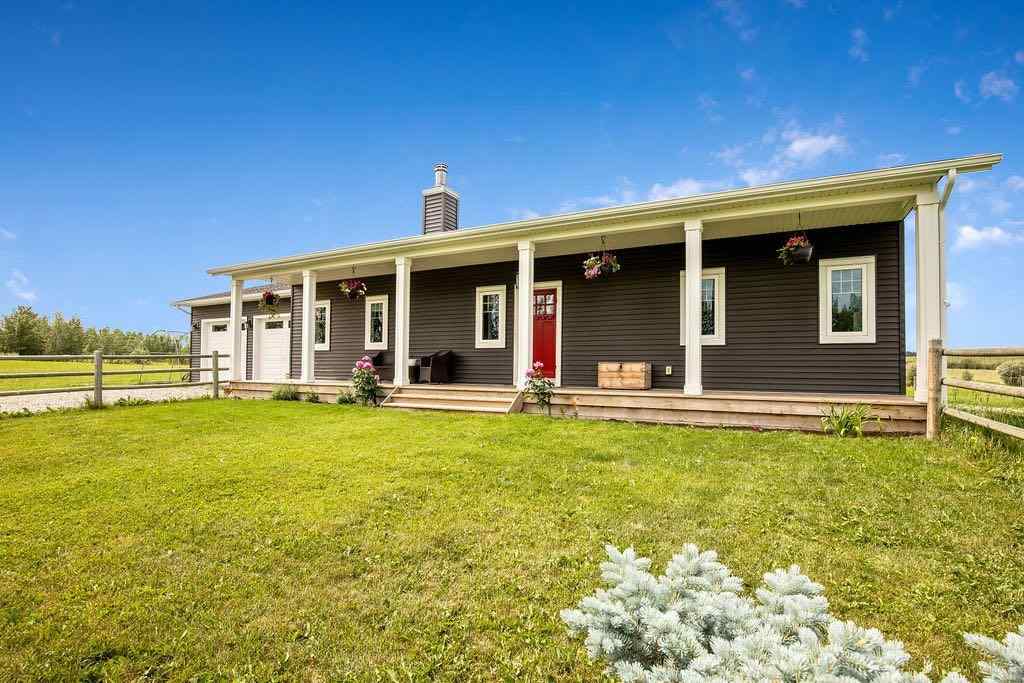 MLS® A2238097 - 30028 Range Road 41   in NONE Rural Mountain View County, Residential