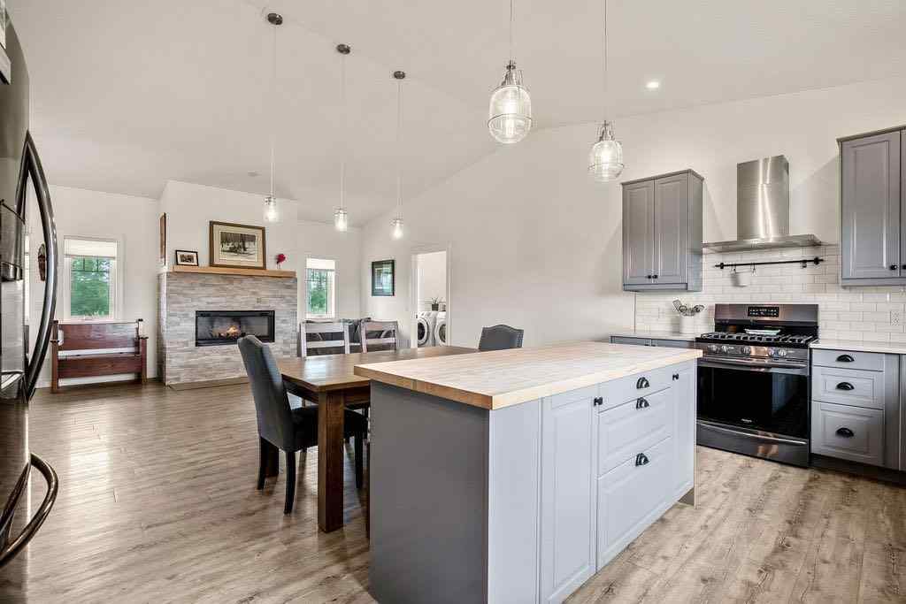 MLS® A2238097 - 30028 Range Road 41   in NONE Rural Mountain View County, Residential