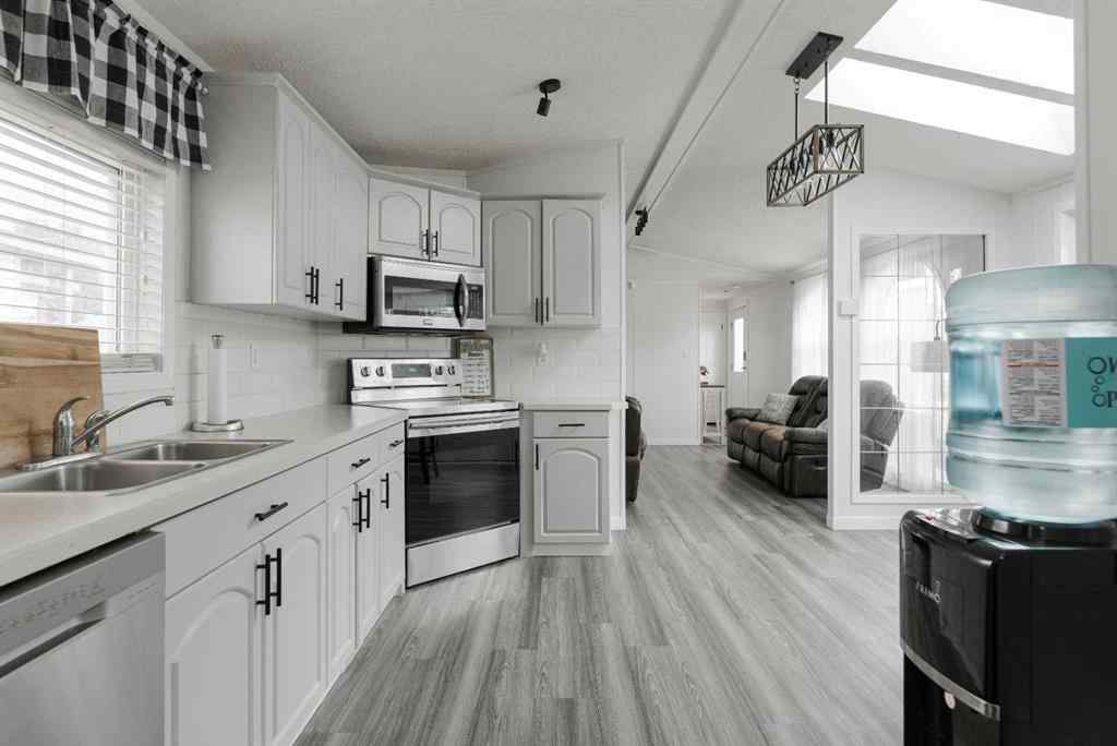 MLS® A2238099 - 188 Caouette Crescent  in Timberlea Fort McMurray, Residential