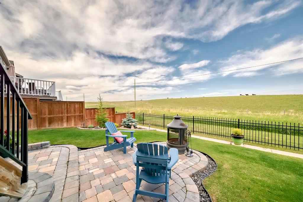 MLS® A2238117 - 144 Sundown View  in Sunset Ridge Cochrane, Residential