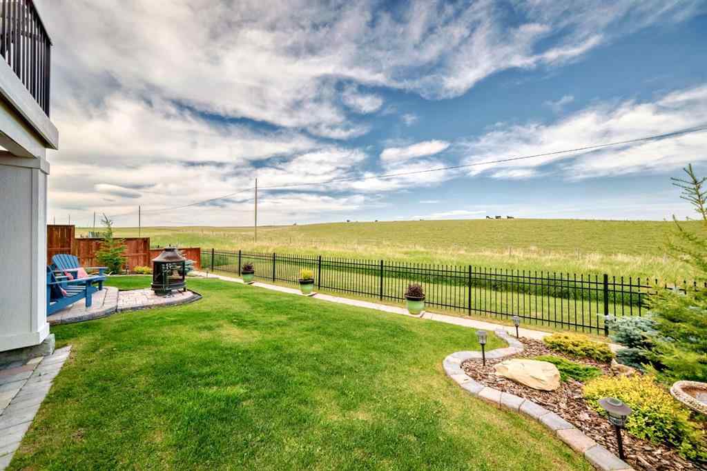 MLS® A2238117 - 144 Sundown View  in Sunset Ridge Cochrane, Residential
