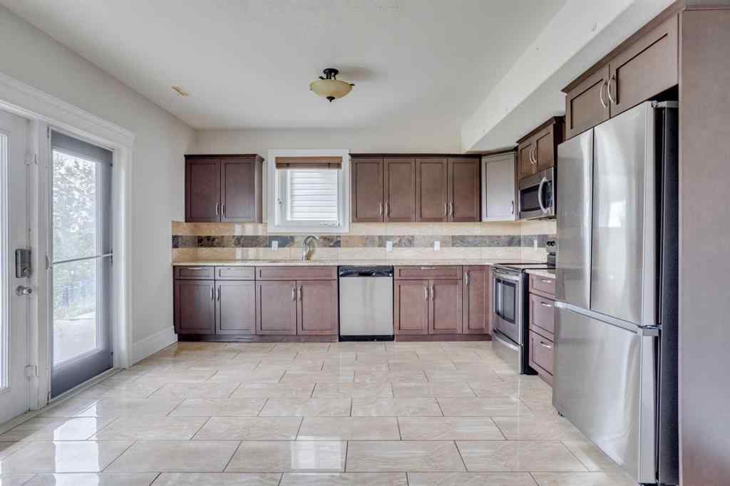 MLS® A2238120 - 404 Killdeer Way  in Eagle Ridge Fort McMurray, Residential
