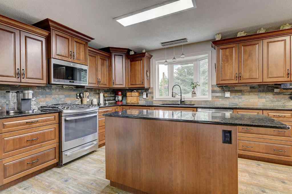 MLS® A2238126 - 104062 A TWP RD 722   in NONE Rural Grande Prairie No. 1, County of, Residential