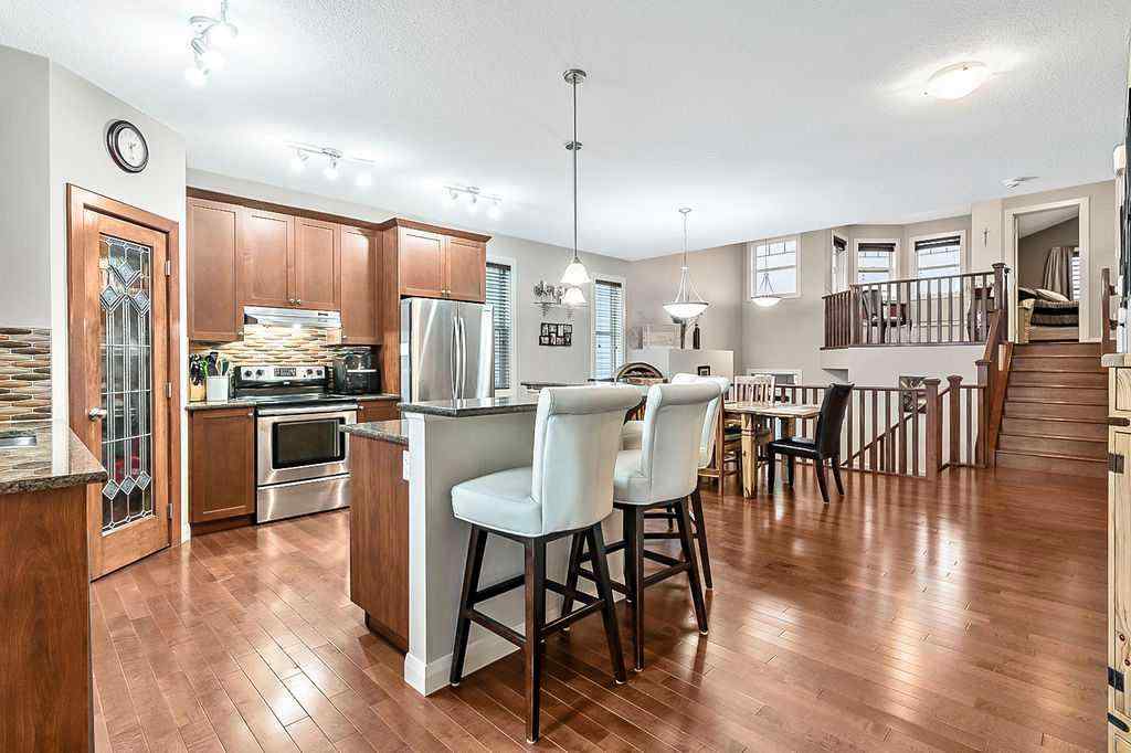 MLS® A2238139 - 3 Westridge Way  in Westridge Okotoks, Residential