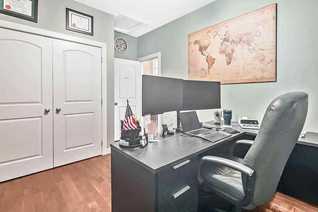 MLS® A2238139 - 3 Westridge Way  in Westridge Okotoks, Residential