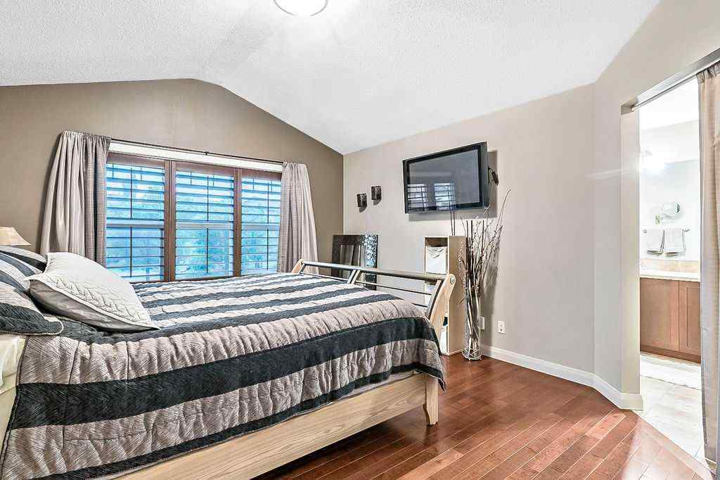 MLS® A2238139 - 3 Westridge Way  in Westridge Okotoks, Residential