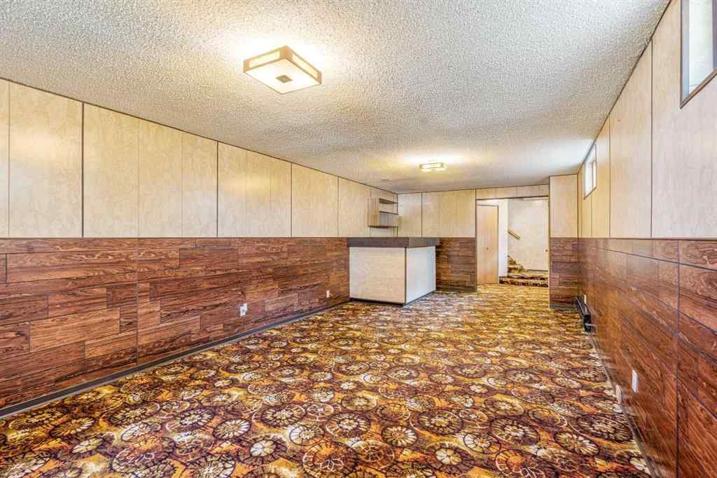 MLS® A2238150 - 1802 11 Avenue N in Winston Churchill Lethbridge, Residential