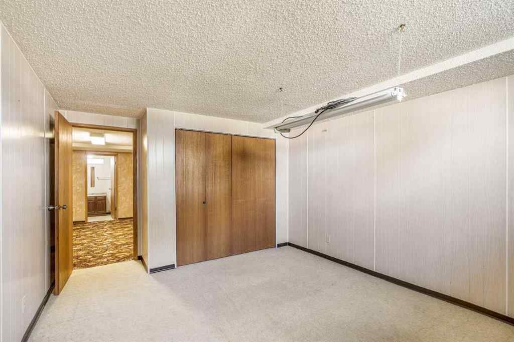 MLS® A2238150 - 1802 11 Avenue N in Winston Churchill Lethbridge, Residential