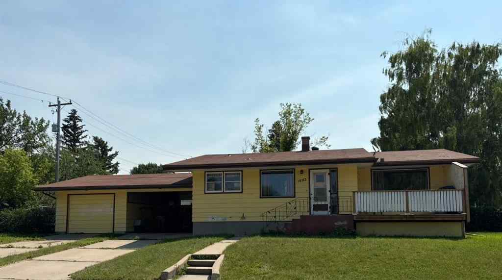 MLS® A2238150 - 1802 11 Avenue N in Winston Churchill Lethbridge, Residential