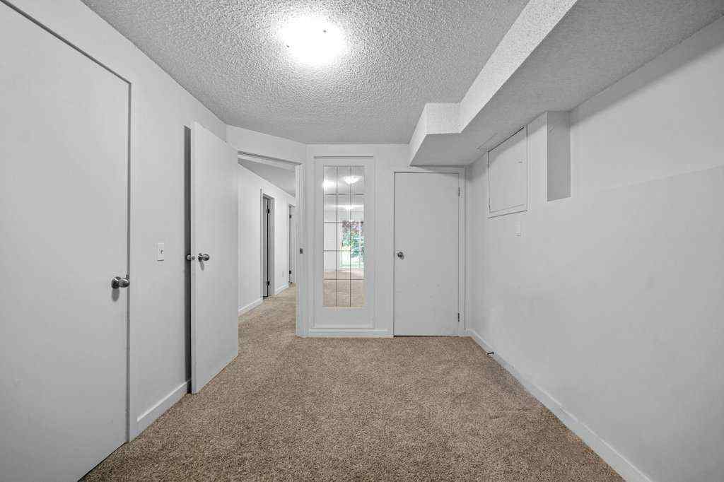 MLS® A2238157 - 51 Hunterhorn Crescent NE in Huntington Hills Calgary, Residential