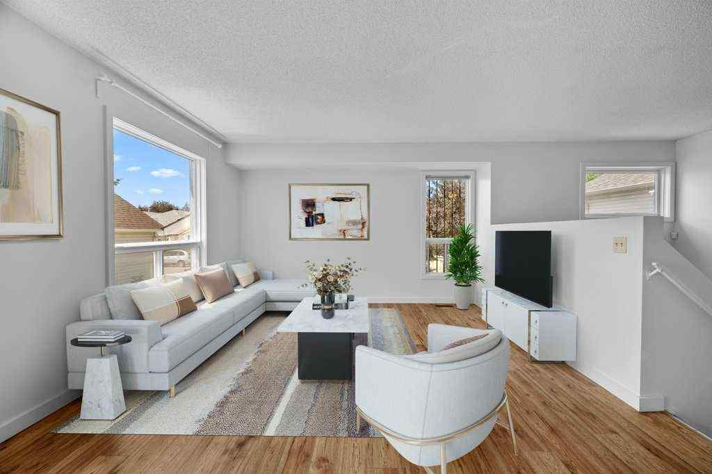 MLS® A2238157 - 51 Hunterhorn Crescent NE in Huntington Hills Calgary, Residential