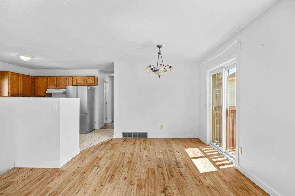 MLS® A2238157 - 51 Hunterhorn Crescent NE in Huntington Hills Calgary, Residential