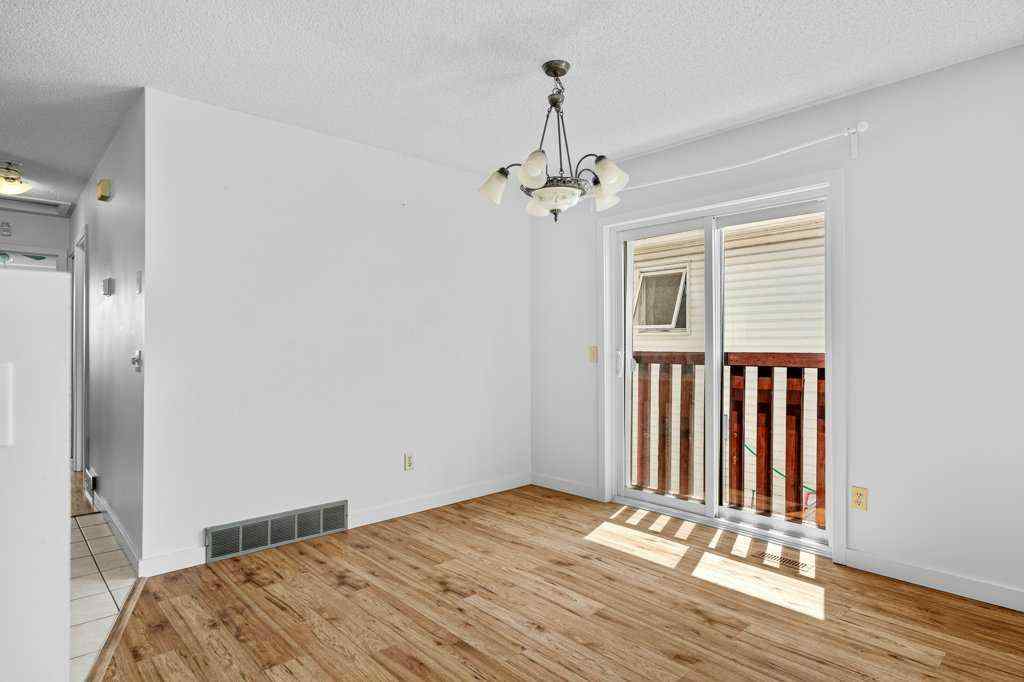 MLS® A2238157 - 51 Hunterhorn Crescent NE in Huntington Hills Calgary, Residential