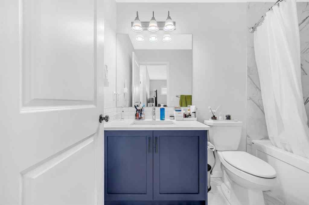 MLS® A2238165 - 123 Aquila Way NW in Glacier Ridge Calgary, Residential