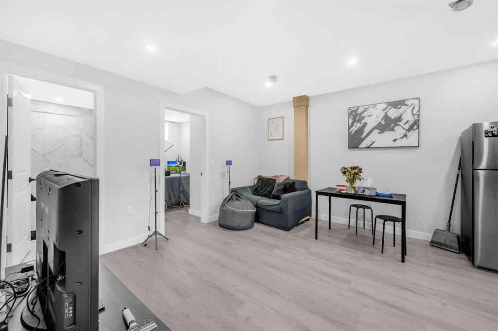 MLS® A2238165 - 123 Aquila Way NW in Glacier Ridge Calgary, Residential