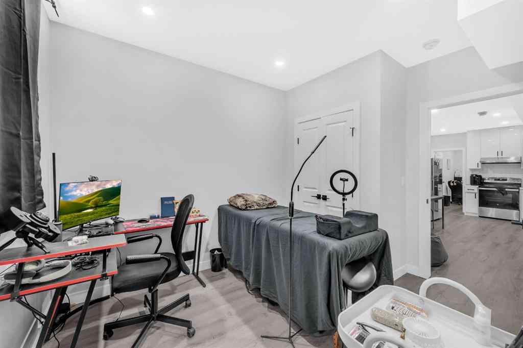 MLS® A2238165 - 123 Aquila Way NW in Glacier Ridge Calgary, Residential