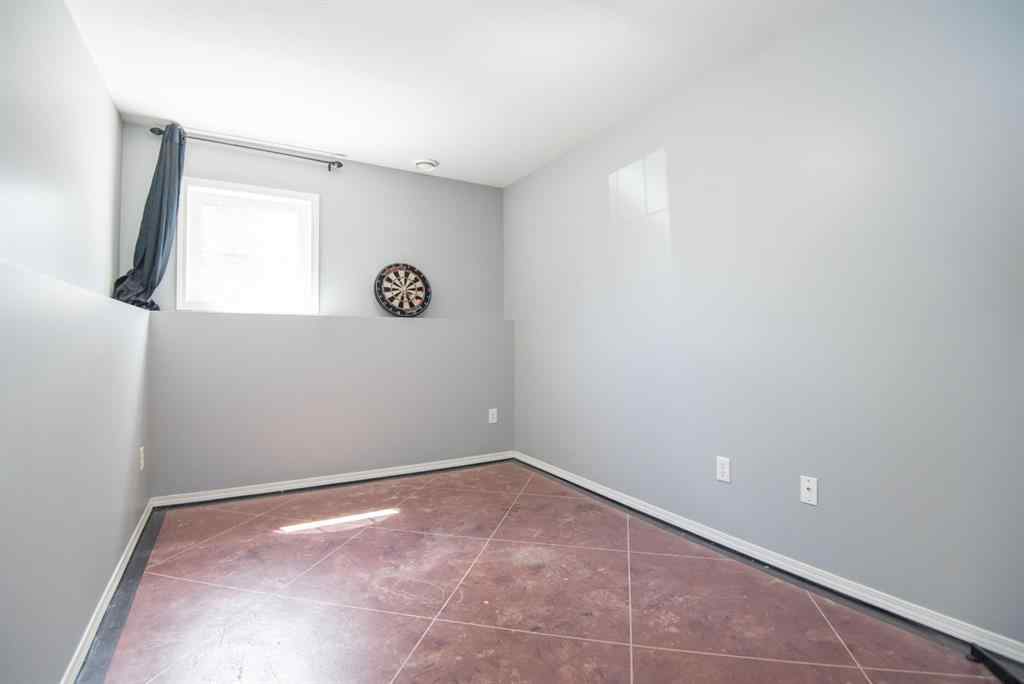 MLS® A2238167 - 84 Wildrose Drive   in Newport Sylvan Lake, Residential