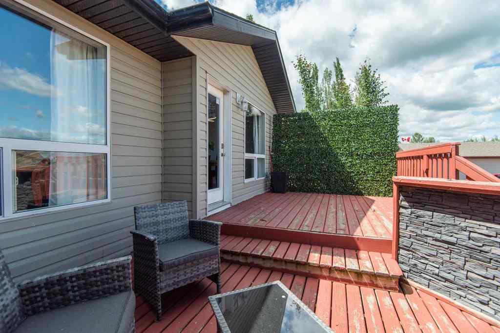 MLS® A2238167 - 84 Wildrose Drive   in Newport Sylvan Lake, Residential